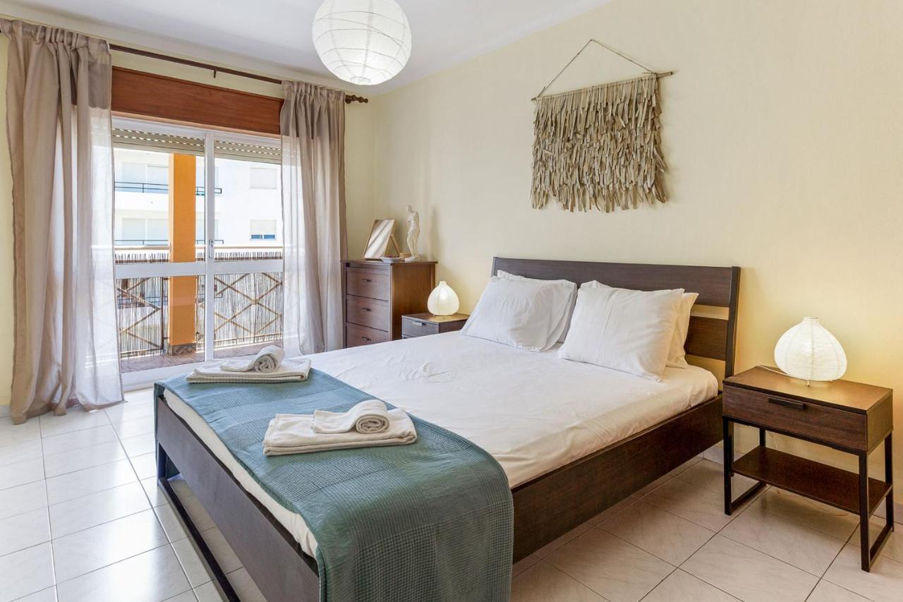 1Br Infante Flat In Quarteira By Lovelystay Εξωτερικό φωτογραφία